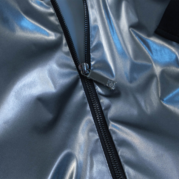 Плащ Carolina Herrera