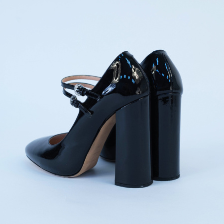 Туфли Rochas