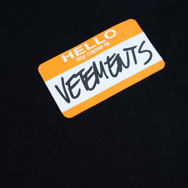 Футболка Vetements