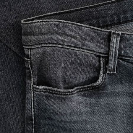 Джинсы J Brand