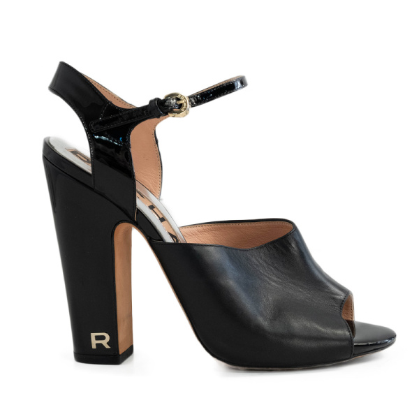 Босоножки Rochas