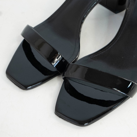 Босоножки Saint Laurent