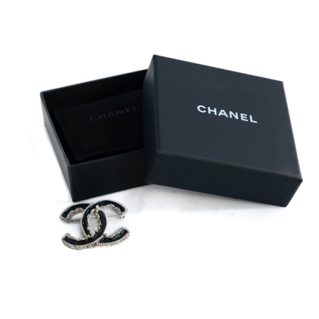 Брошь Chanel