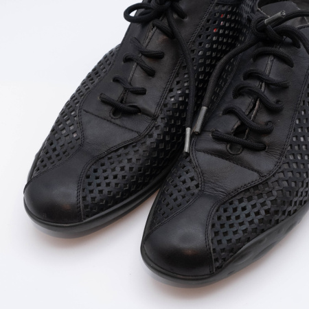 Кроссовки Prada