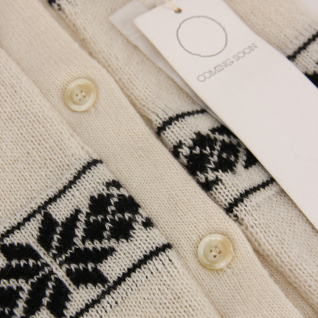 Шарф Coming Soon