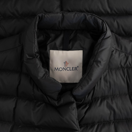 Пальто Moncler