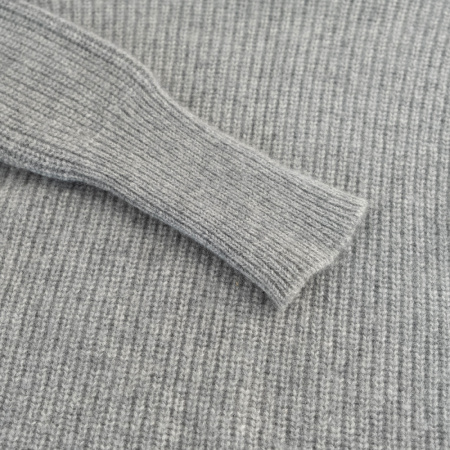 Свитер No Name