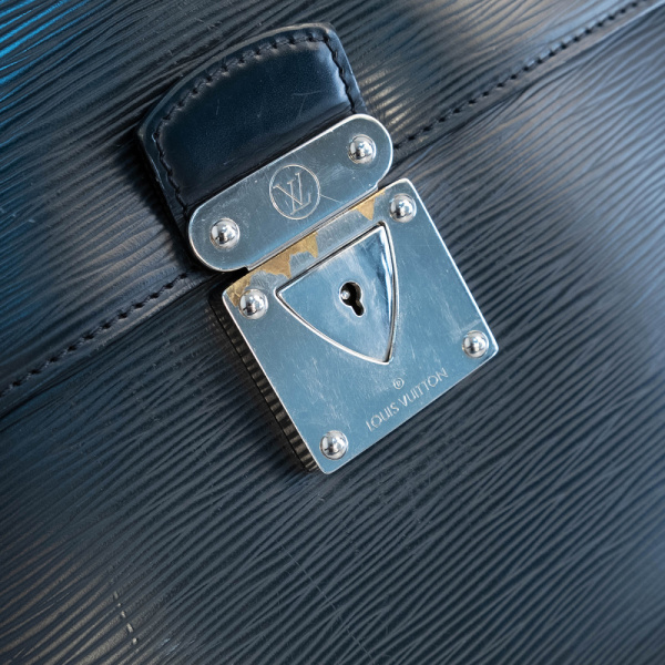 Портфель Louis Vuitton