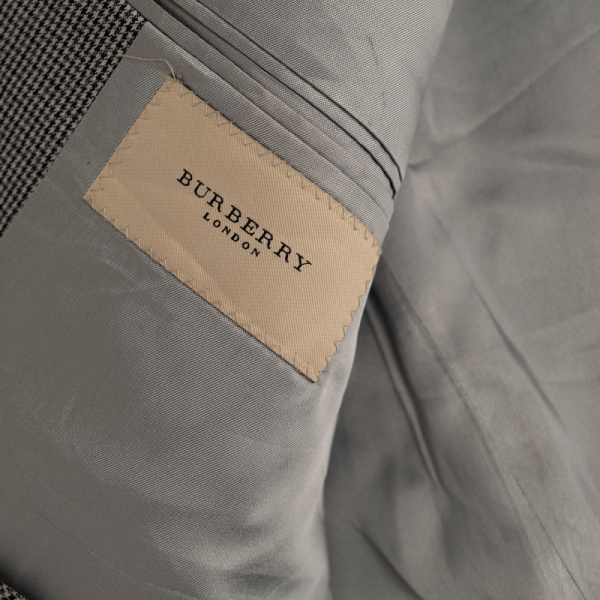 5 Пиджак Burberry