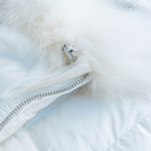 Пуховик Prada