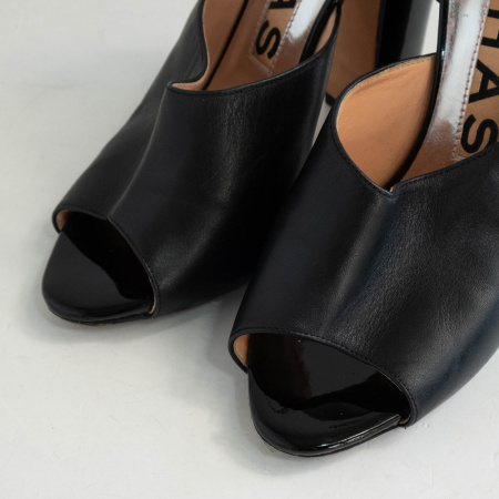 Босоножки Rochas