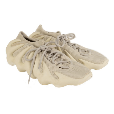 Кроссовки Yeezy