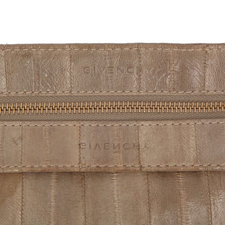 Клатч Givenchy