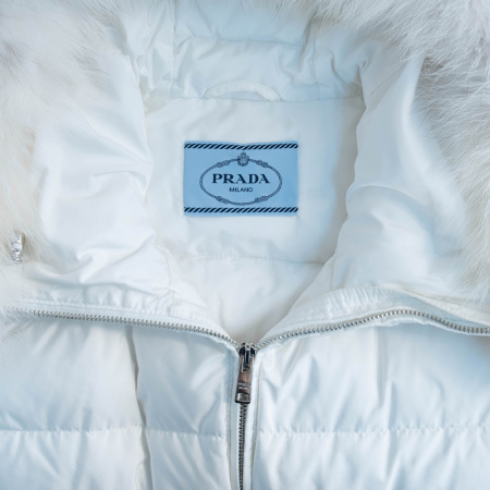 Пуховик Prada