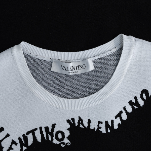 Платье Valentino