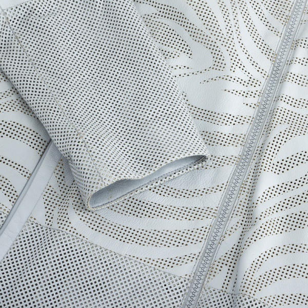 4 Куртка Drome