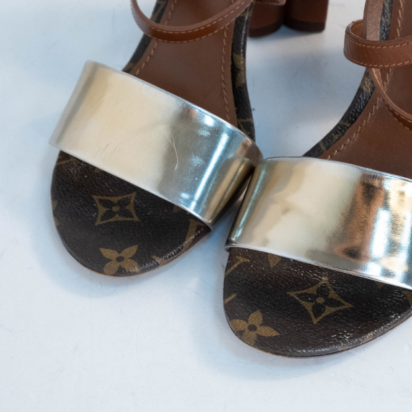 Босоножки Louis Vuitton