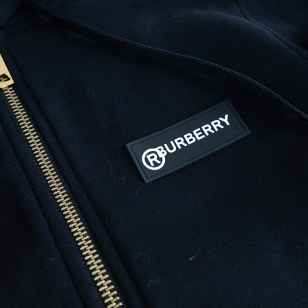 Костюм Burberry