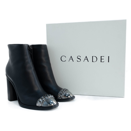 Ботильоны Casadei